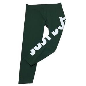 Nike Women’s Plus Size XXL Sportswear Essential High Rise Leggings Everest Green